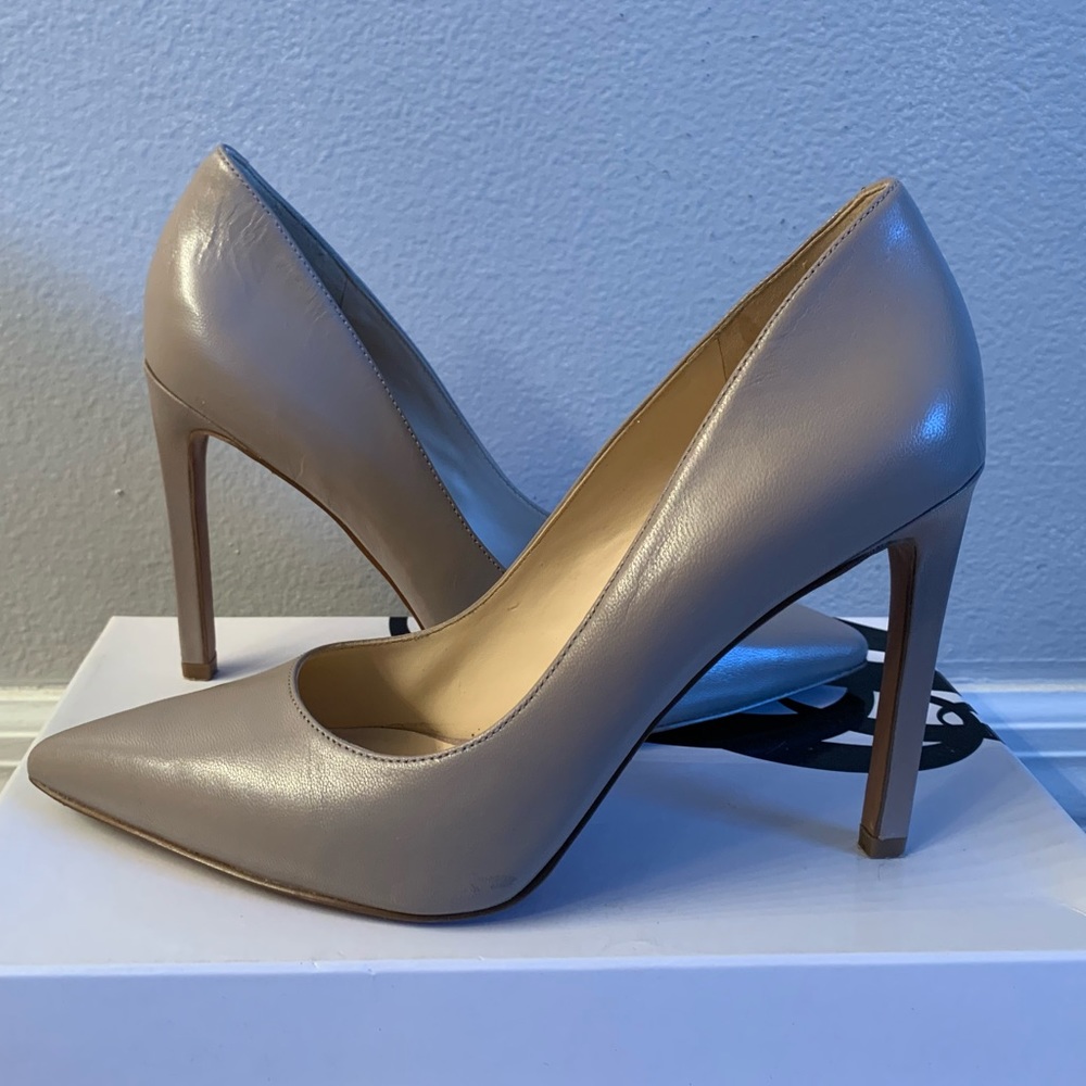 Nine West Heels in Taupe
